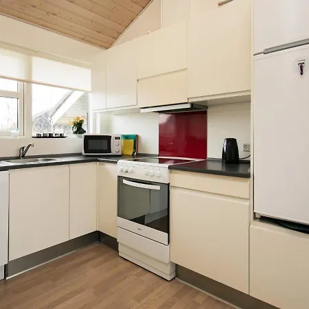 בית נופש 8 Person In Brovst-by Traum *